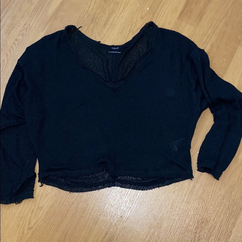 Light v neck top